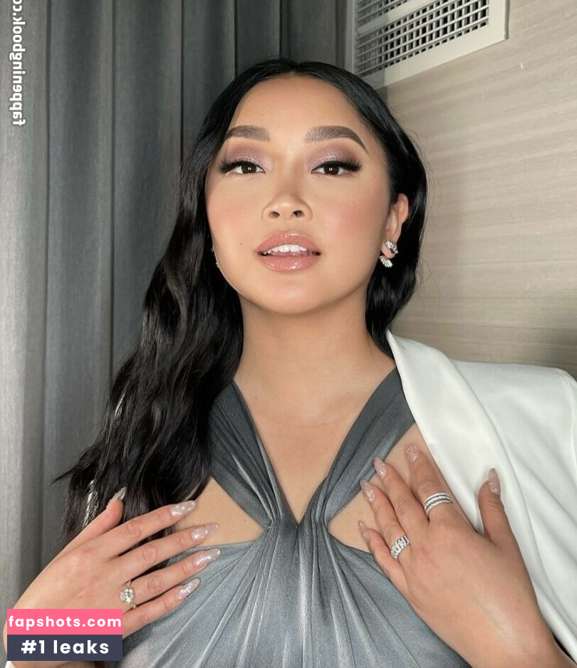 Lana Condor gallery photo #66
