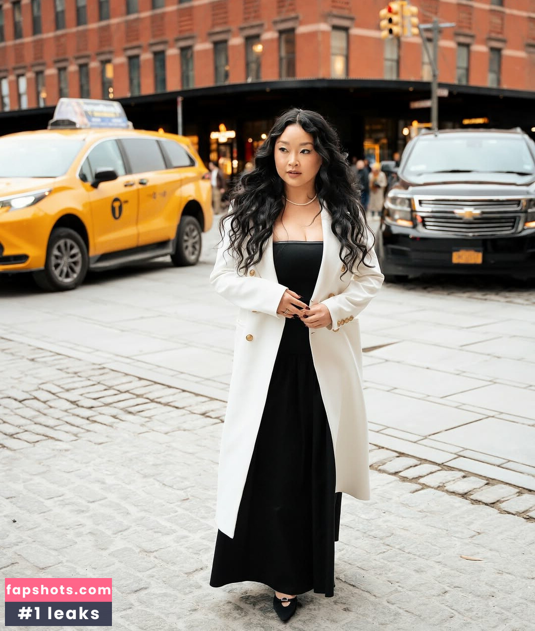 Lana Condor gallery photo #8