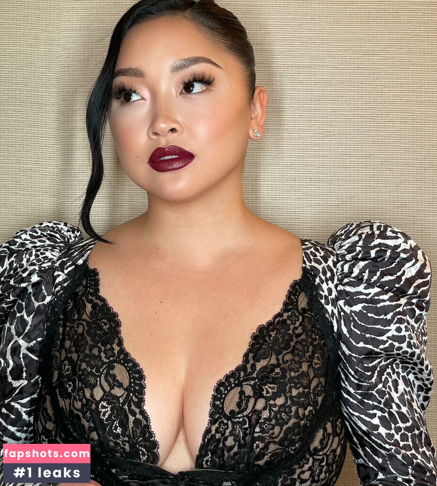 Lana Condor gallery photo #75