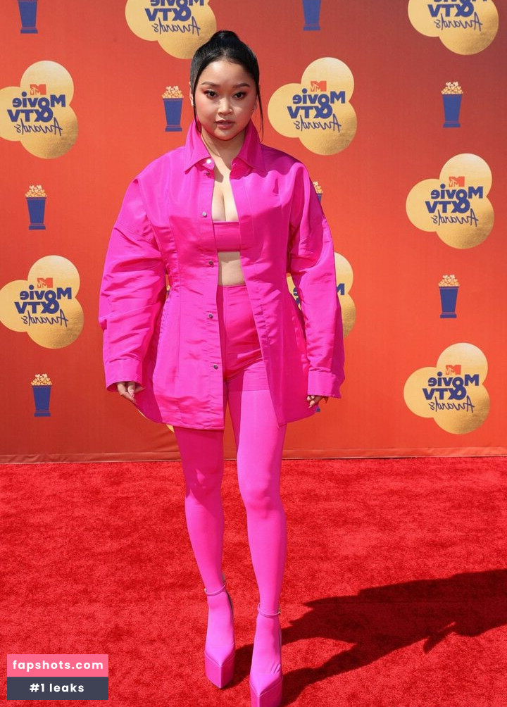 Lana Condor Nahé úniky fotek pouze od fanoušků #288 - Fapshots