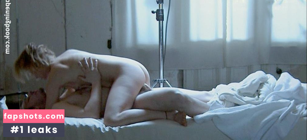 Lana Cooper gallery photo #16