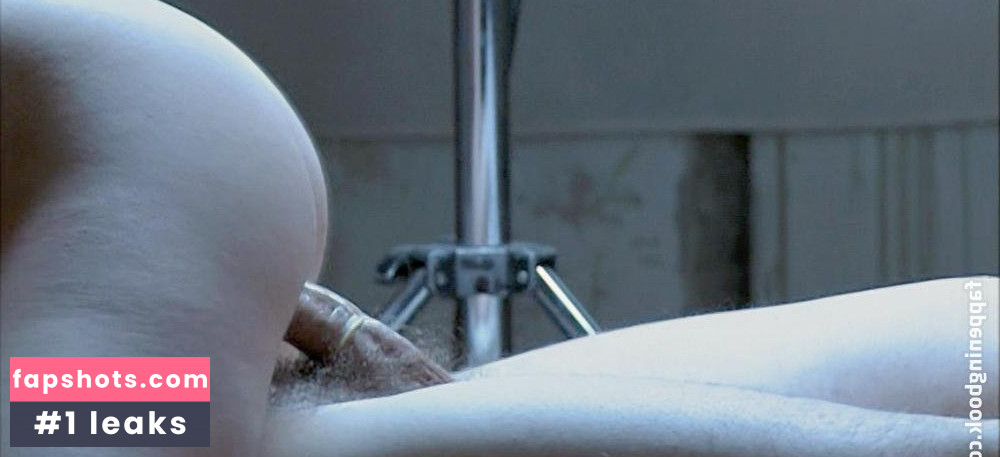 Lana Cooper gallery photo #18