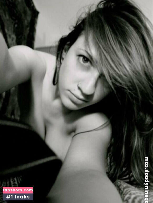 Lana Kendrick gallery photo #59