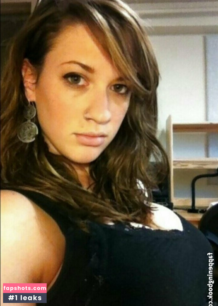 Lana Kendrick gallery photo #62