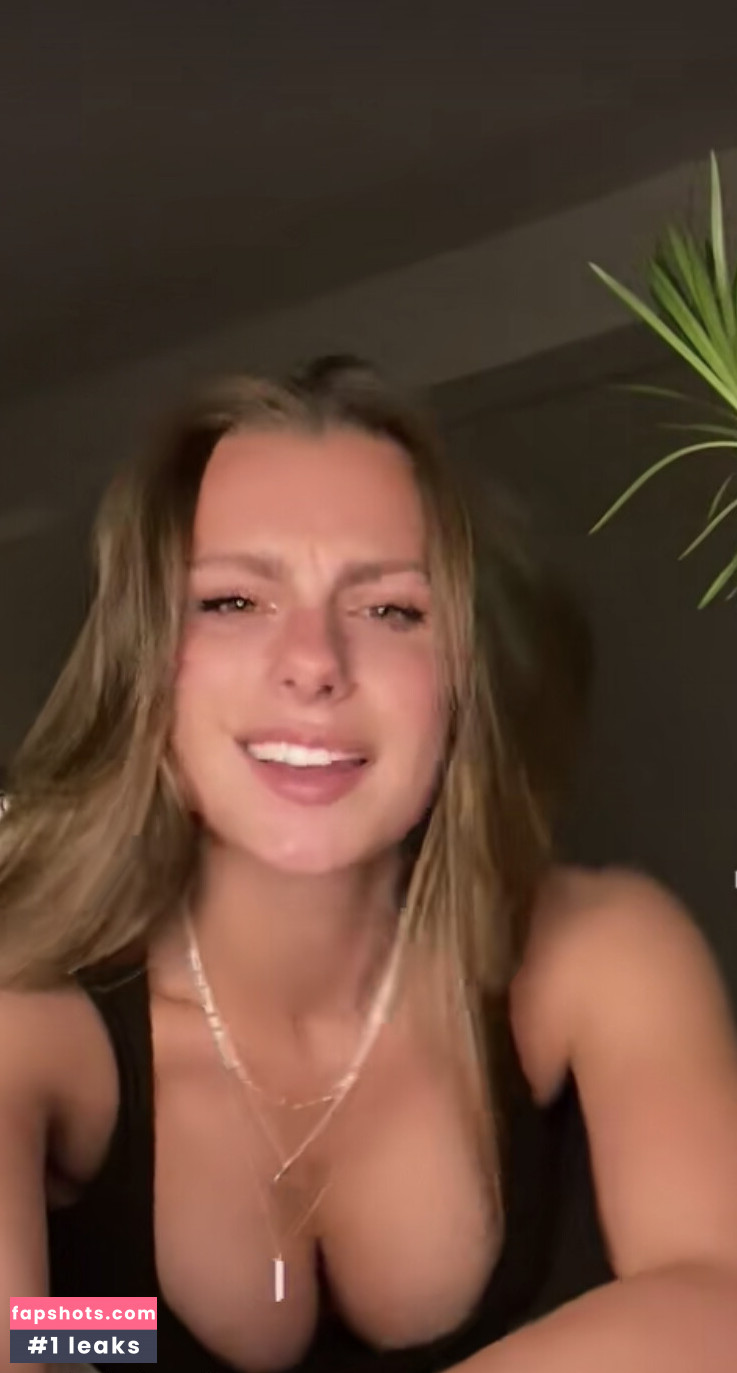 Lana Roosje gallery photo #6