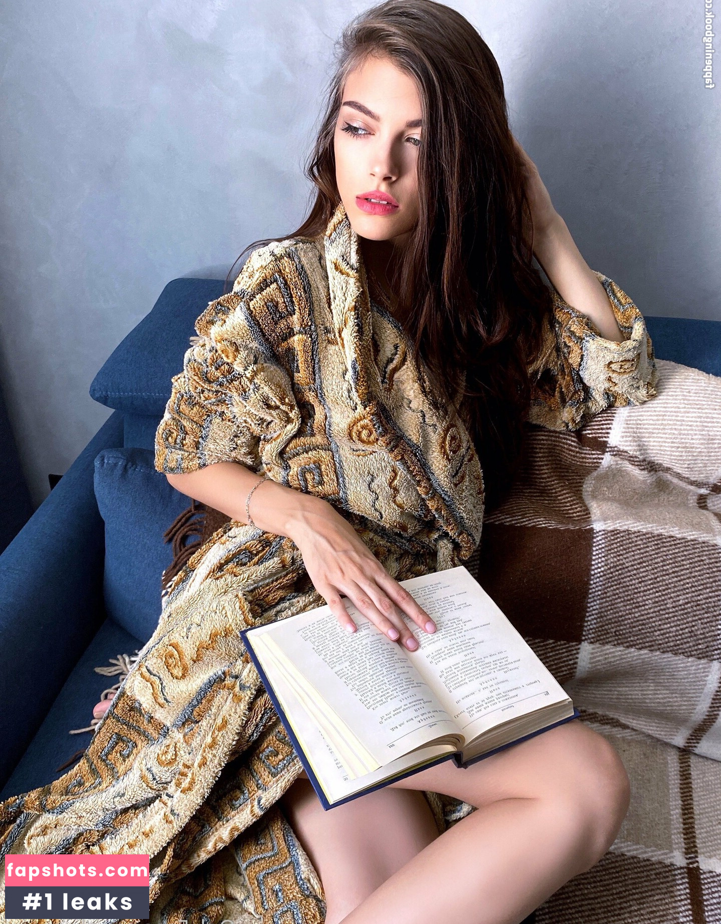 lana.virg gallery photo #22