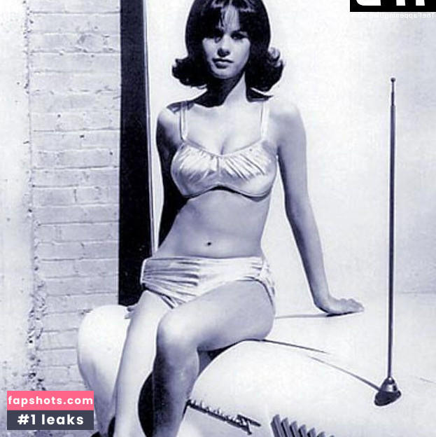 Lana Wood gallery photo #11