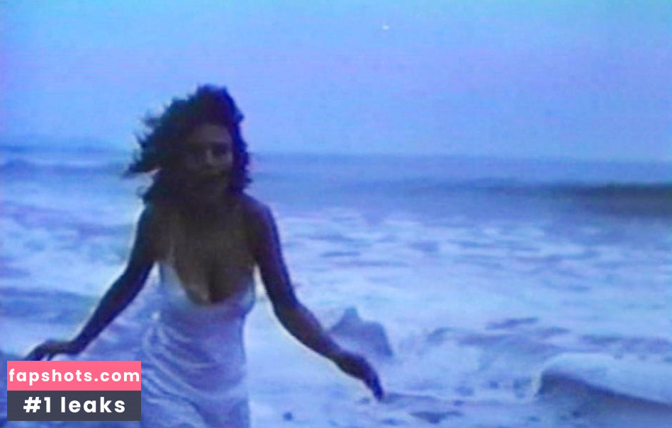 Lana Wood gallery photo #42