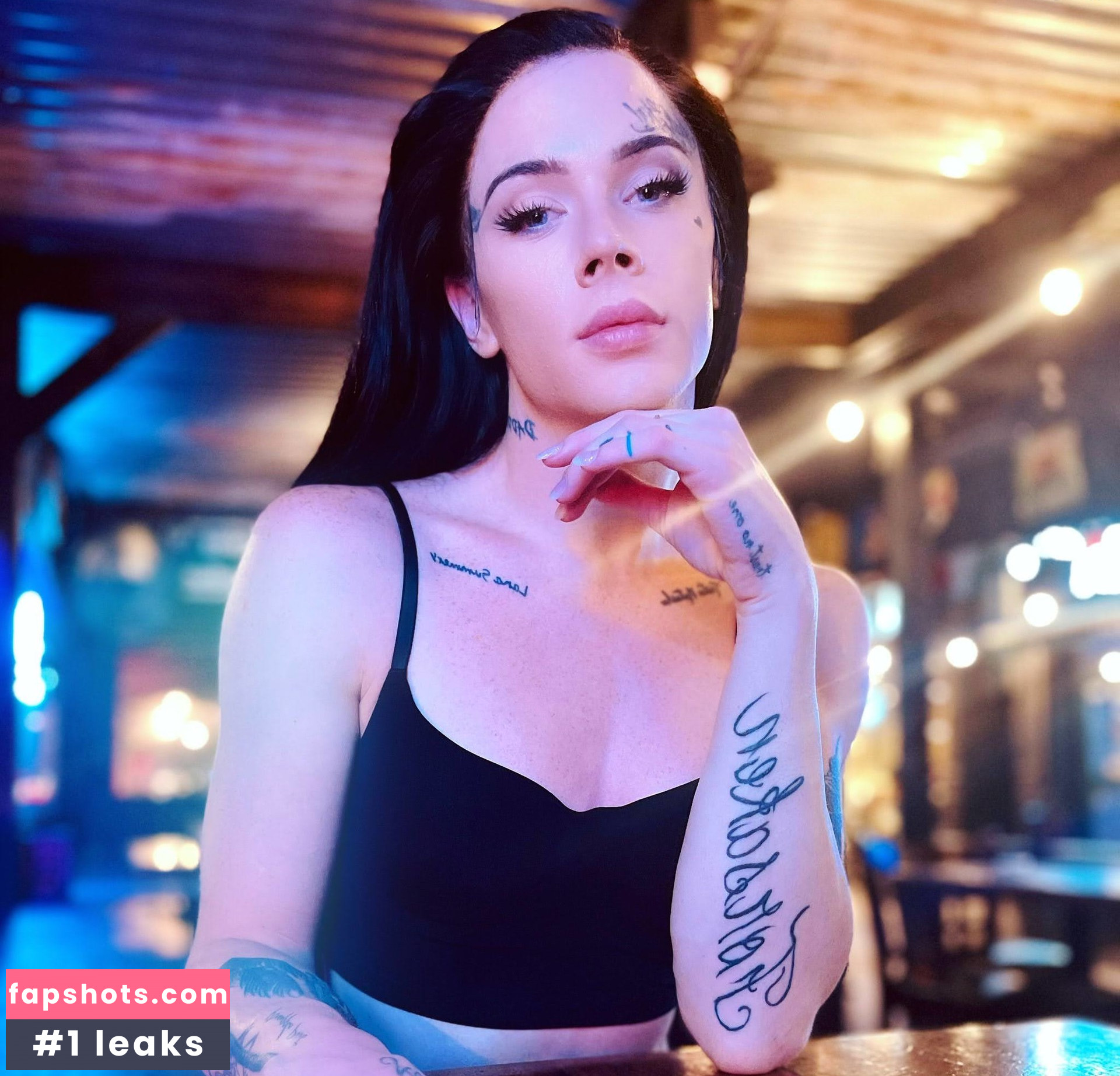 LanaSummersXO gallery photo #14