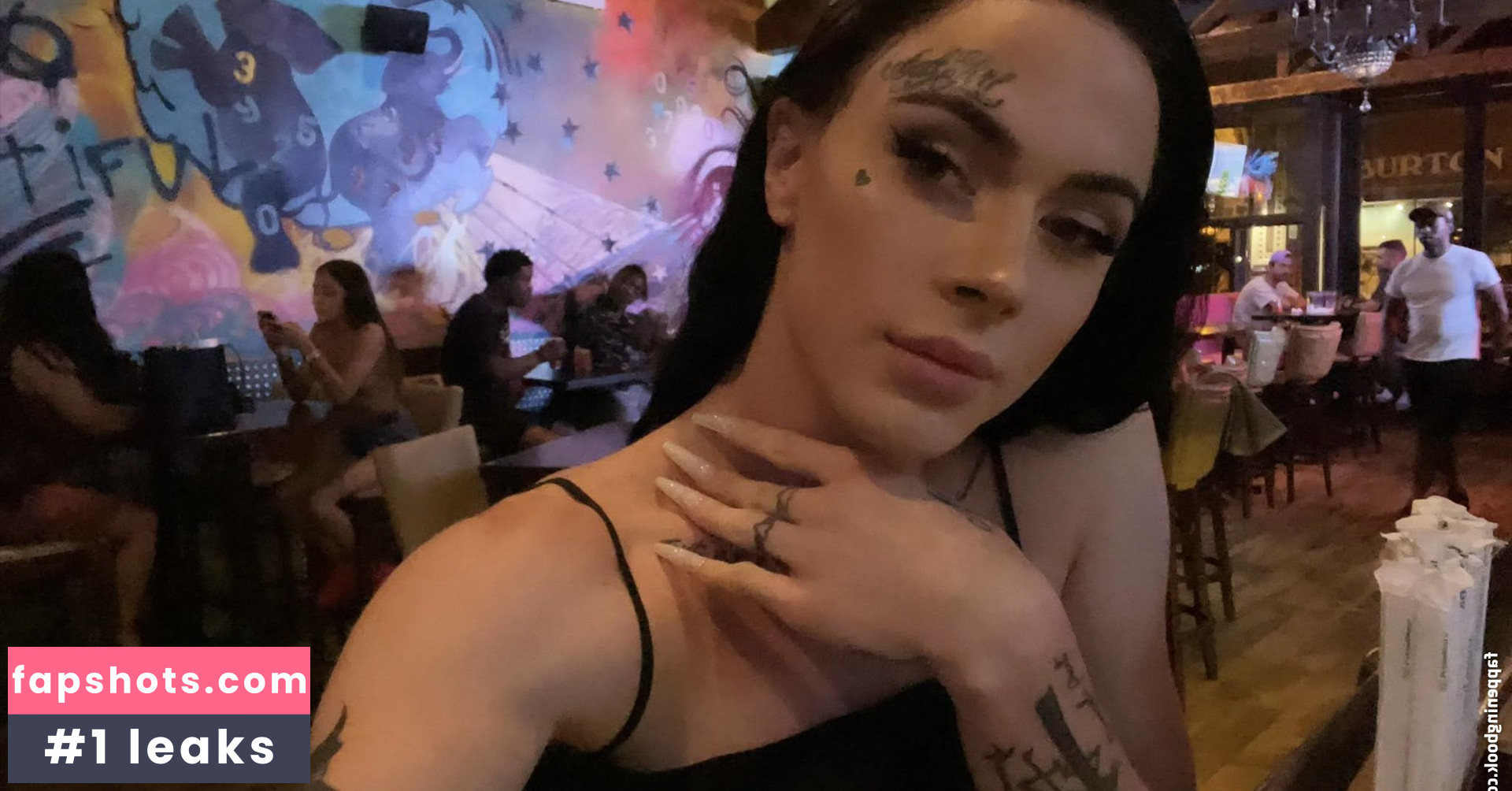 LanaSummersXO gallery photo #24