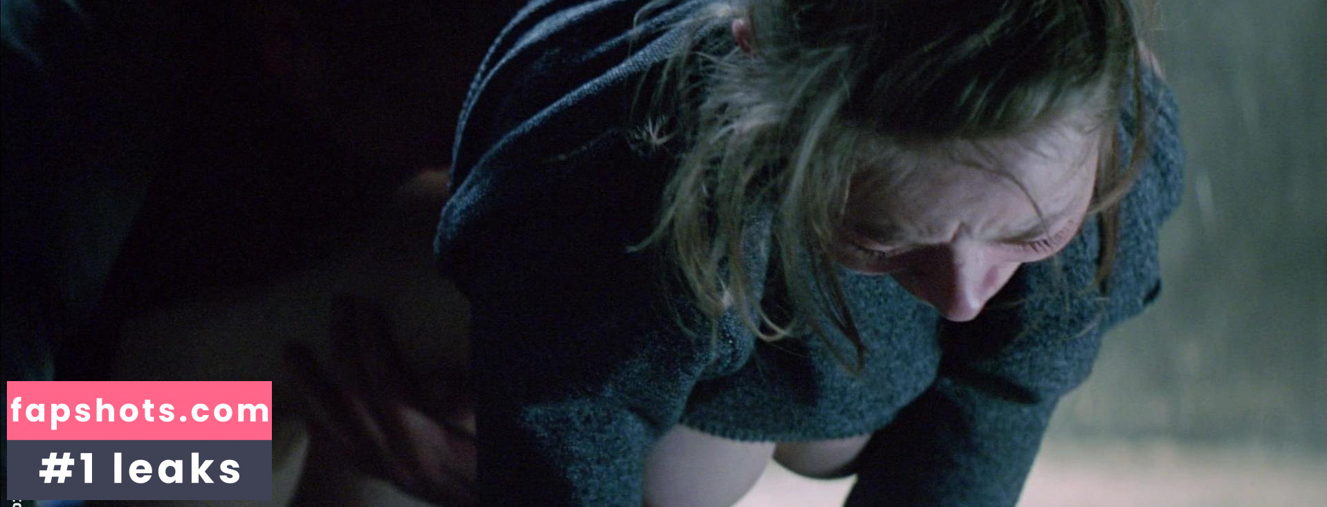 Lara Belmont gallery photo #23