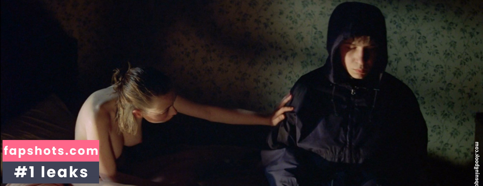 Lara Belmont gallery photo #5