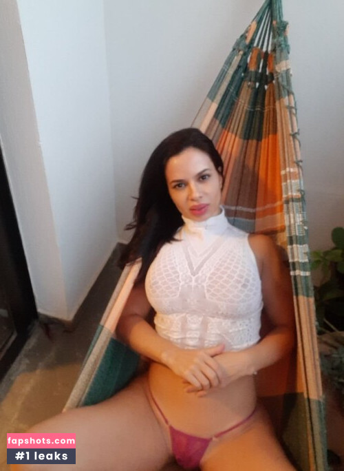 Lara Brunnquell gallery photo #21