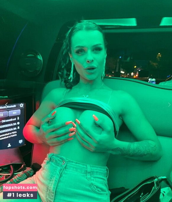 Lara Bttn Nahé úniky fotek pouze od fanoušků #280 - Fapshots