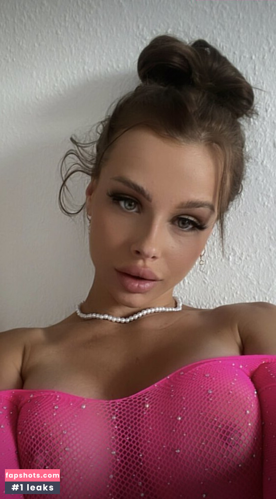 Lara Bttn Nahé úniky fotek pouze od fanoušků #353 - Fapshots