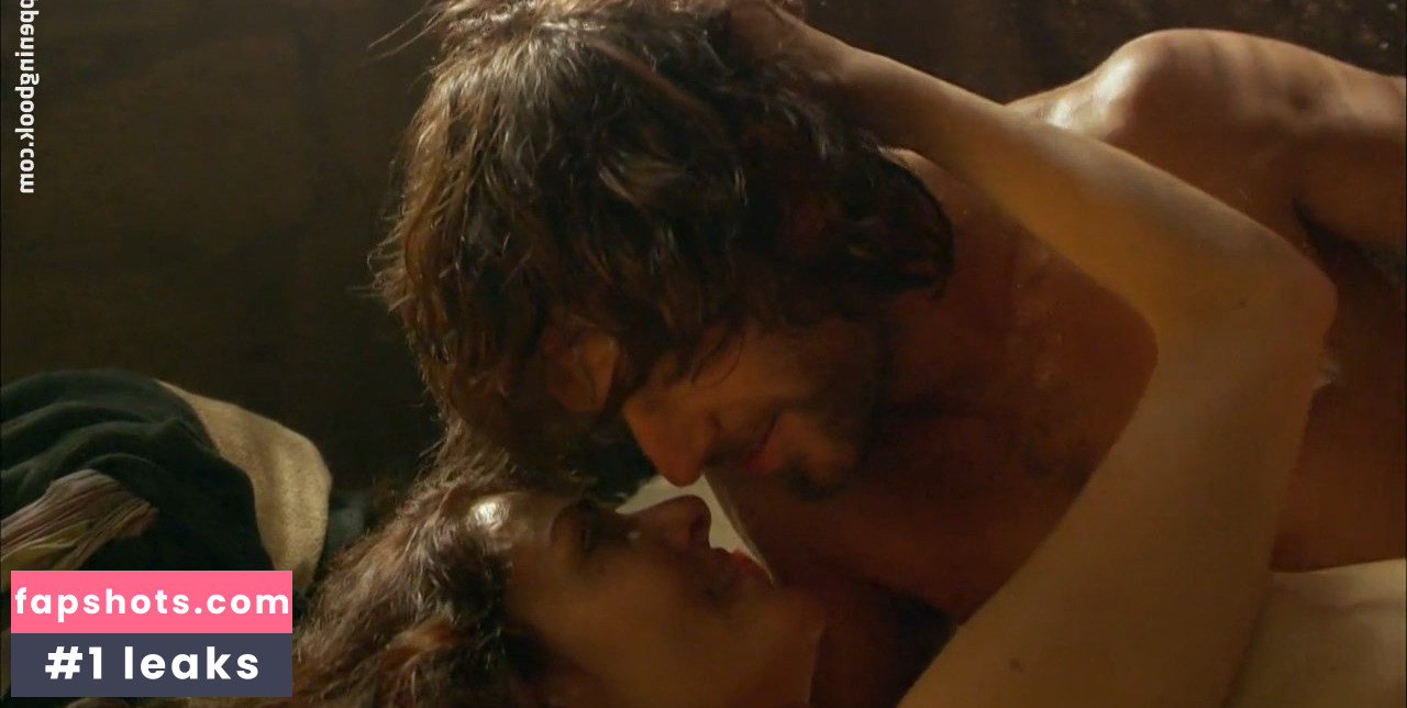 Lara Corrochano gallery photo #3