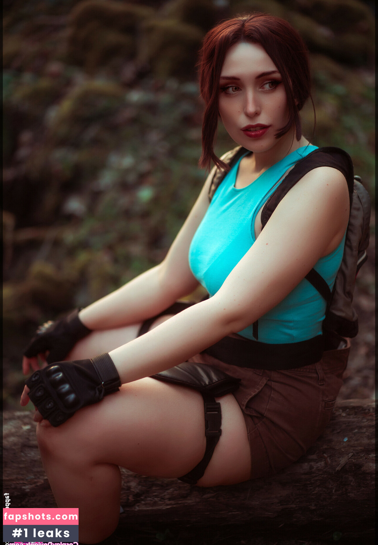 Lara Croft Cosplay gallery photo #8