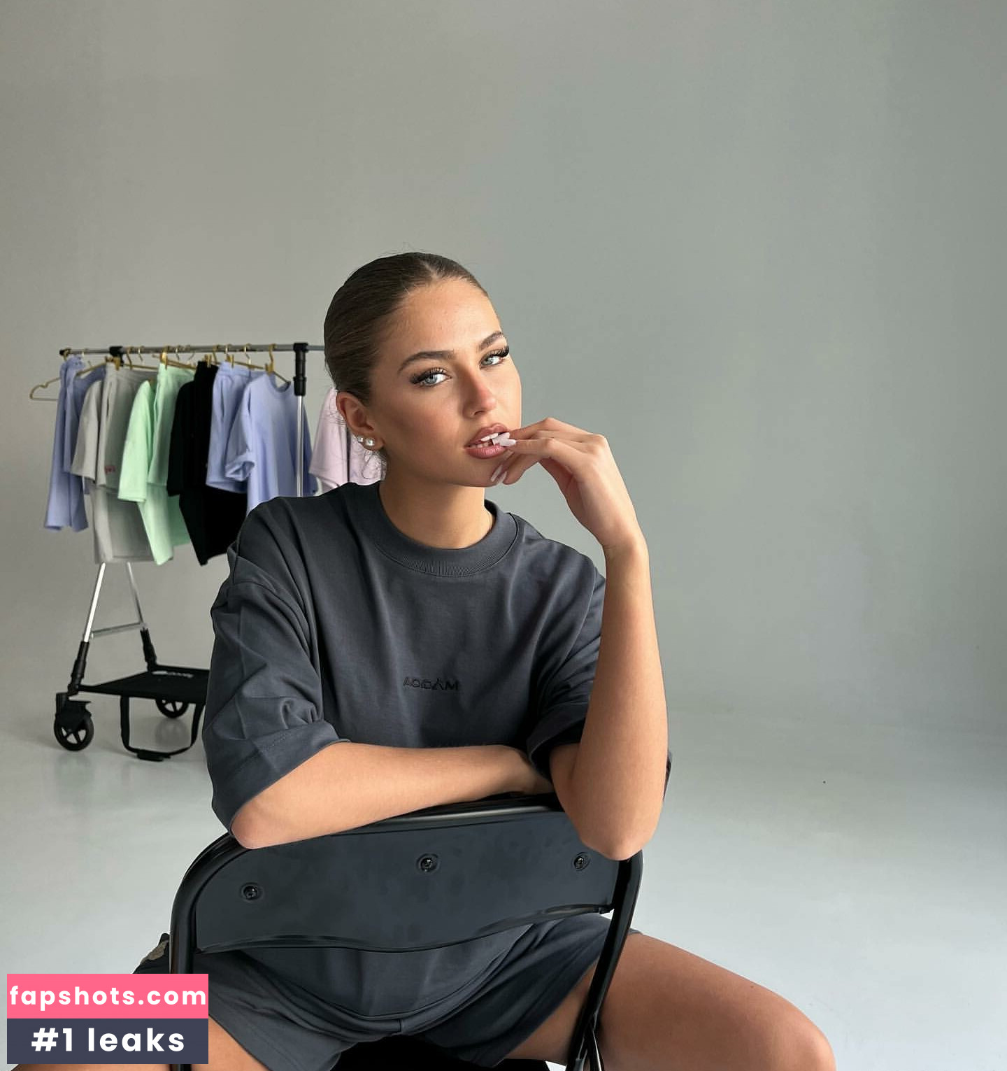 lara_giorr Nude Leaks OnlyFans Photos #3 - LeakJerk