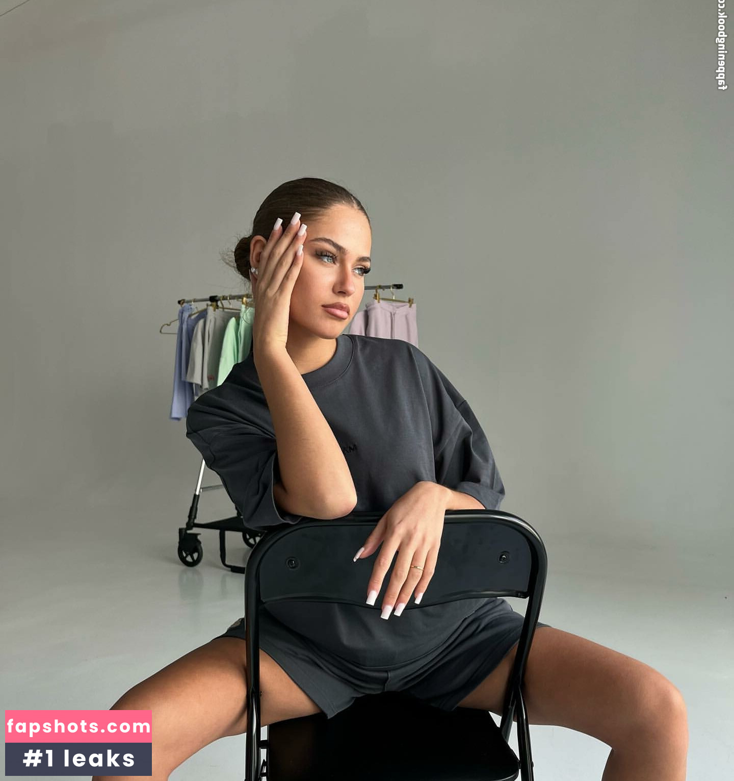 lara_giorr Nude Leaks OnlyFans Photos #6 - LeakJerk