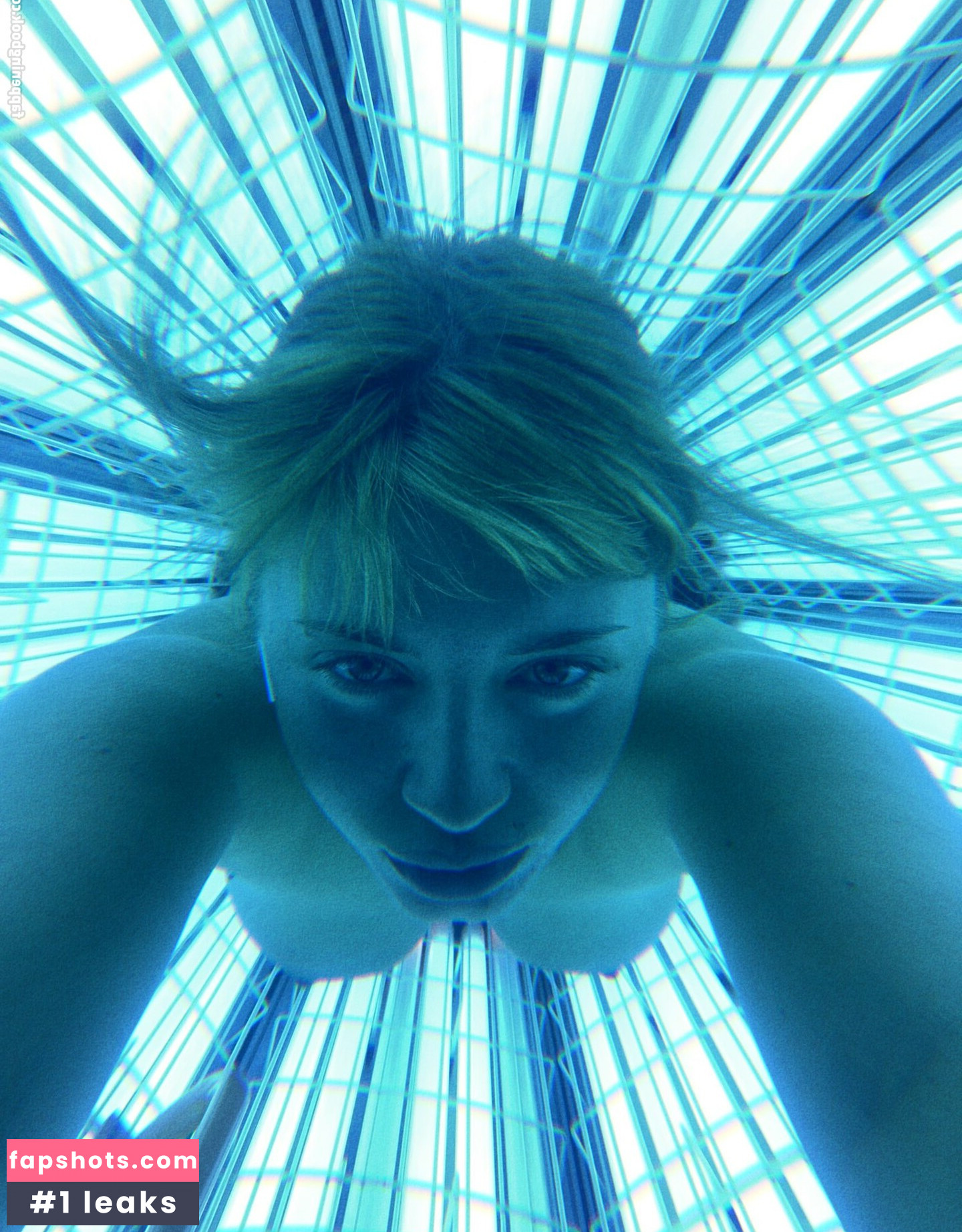 Lara Juicy gallery photo #24