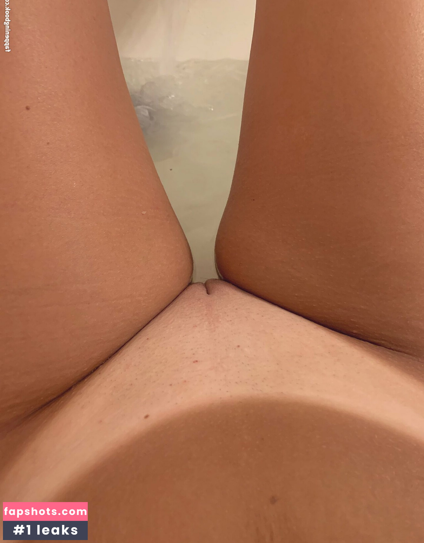 Lara Juicy gallery photo #29