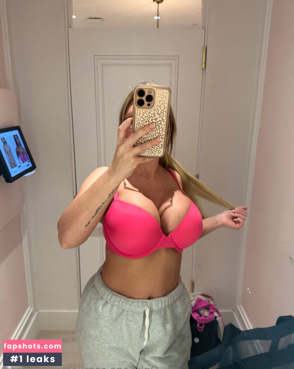 Lara Juicy gallery photo #37