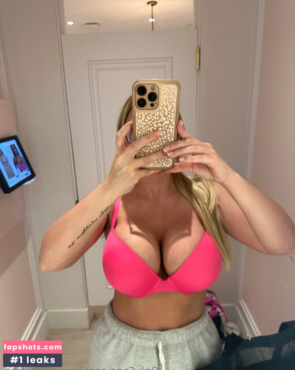 Lara Juicy gallery photo #40