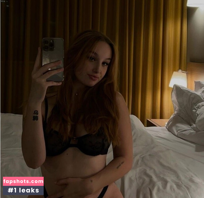 Lara_mde gallery photo #16