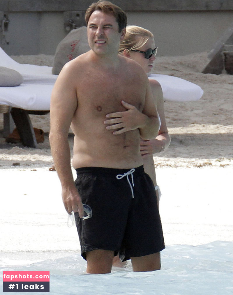 Lara Stone gallery photo #28