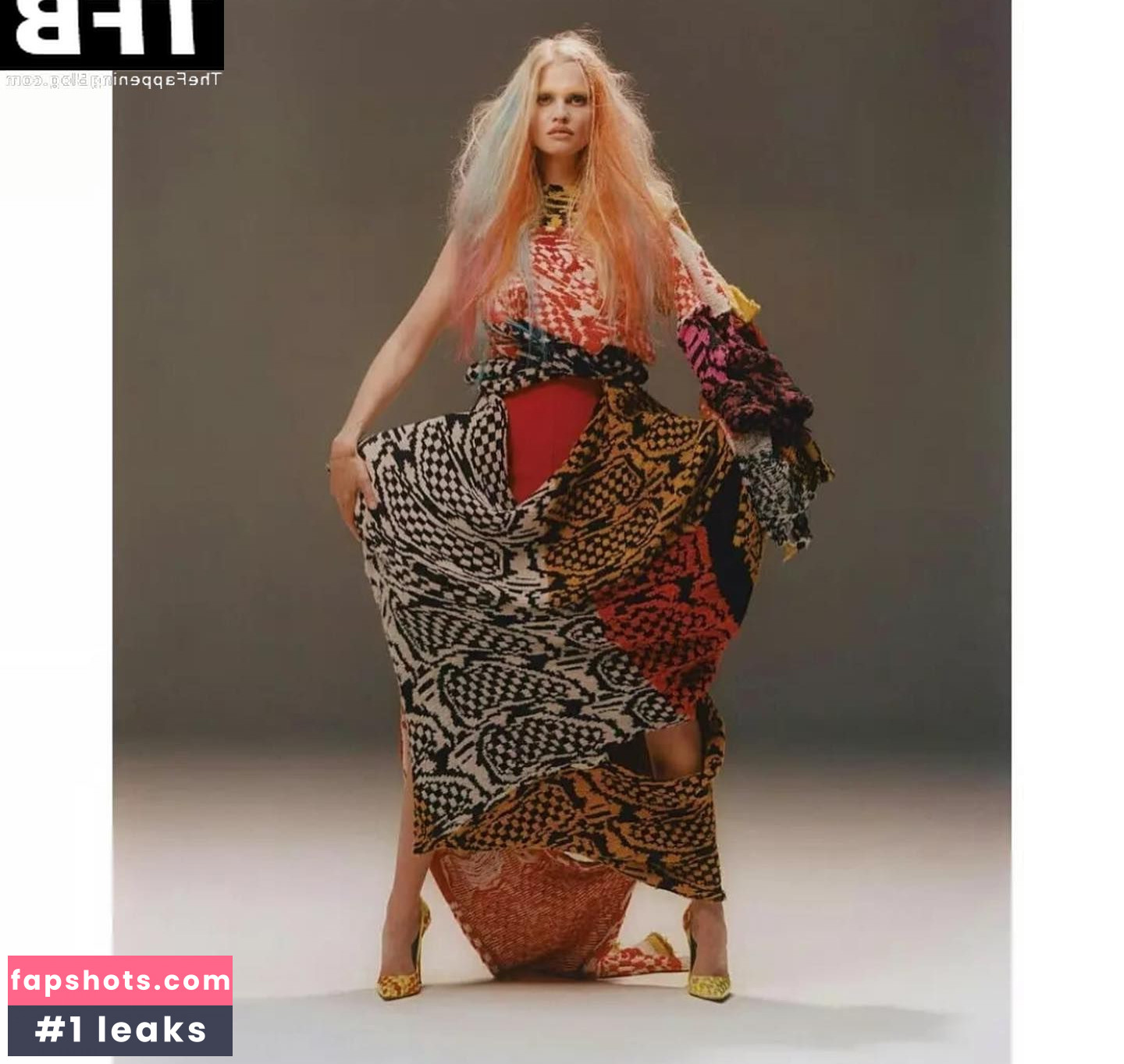 Lara Stone gallery photo #60