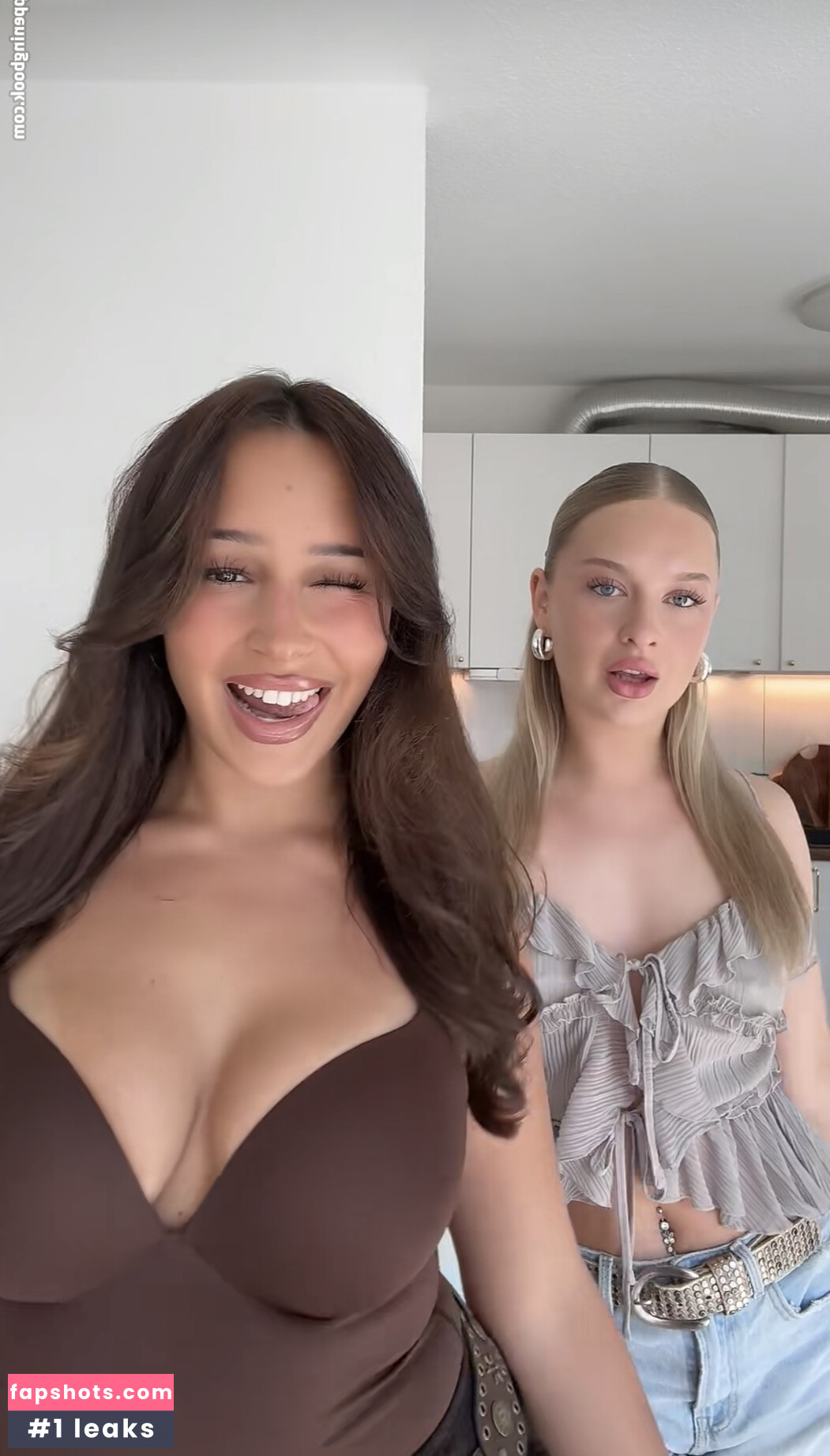 Lara Tepper gallery photo #10