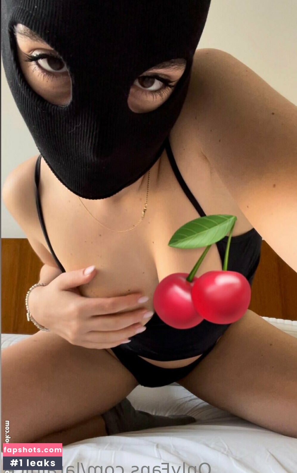 larajuice Nahé úniky fotek pouze od fanoušků #30 - Fapshots