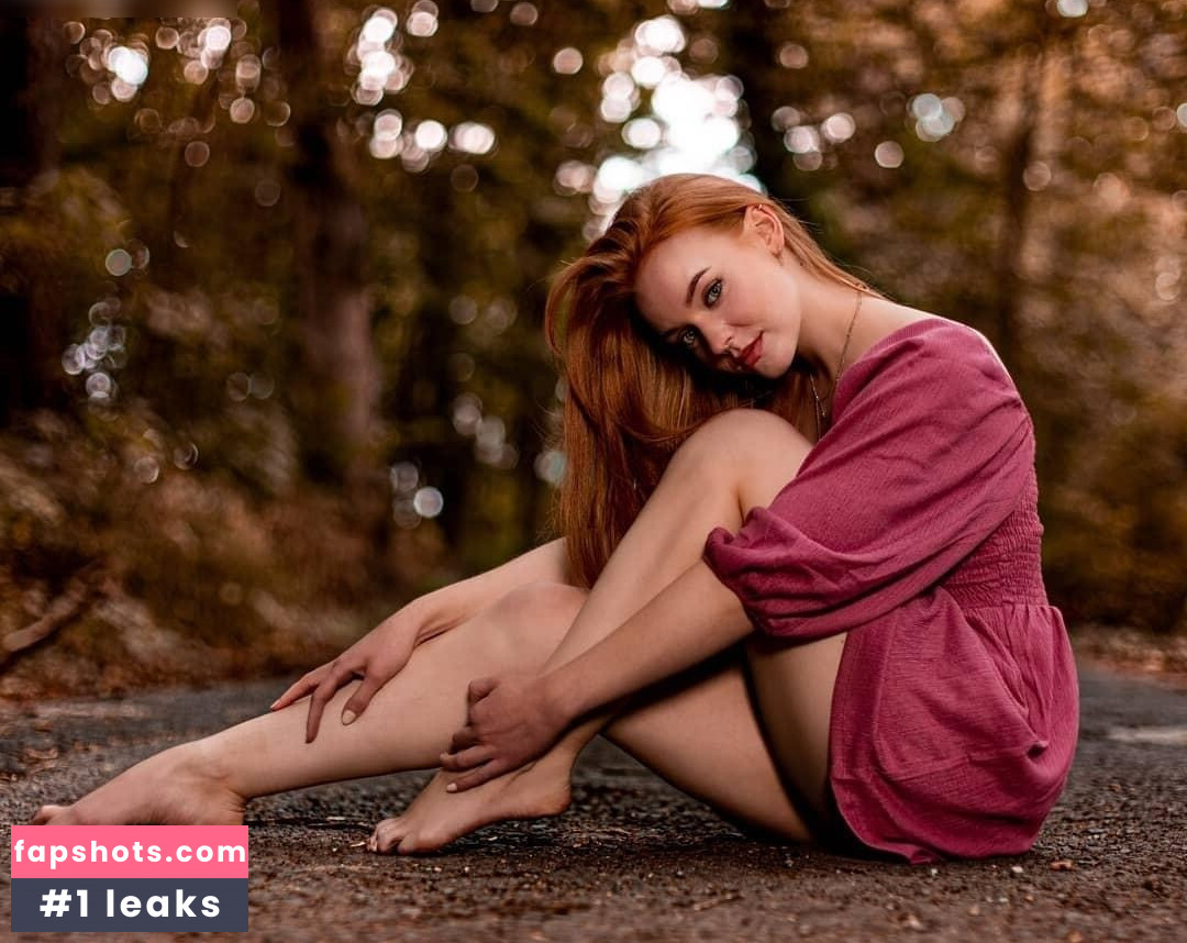 Larakrgr_ gallery photo #12