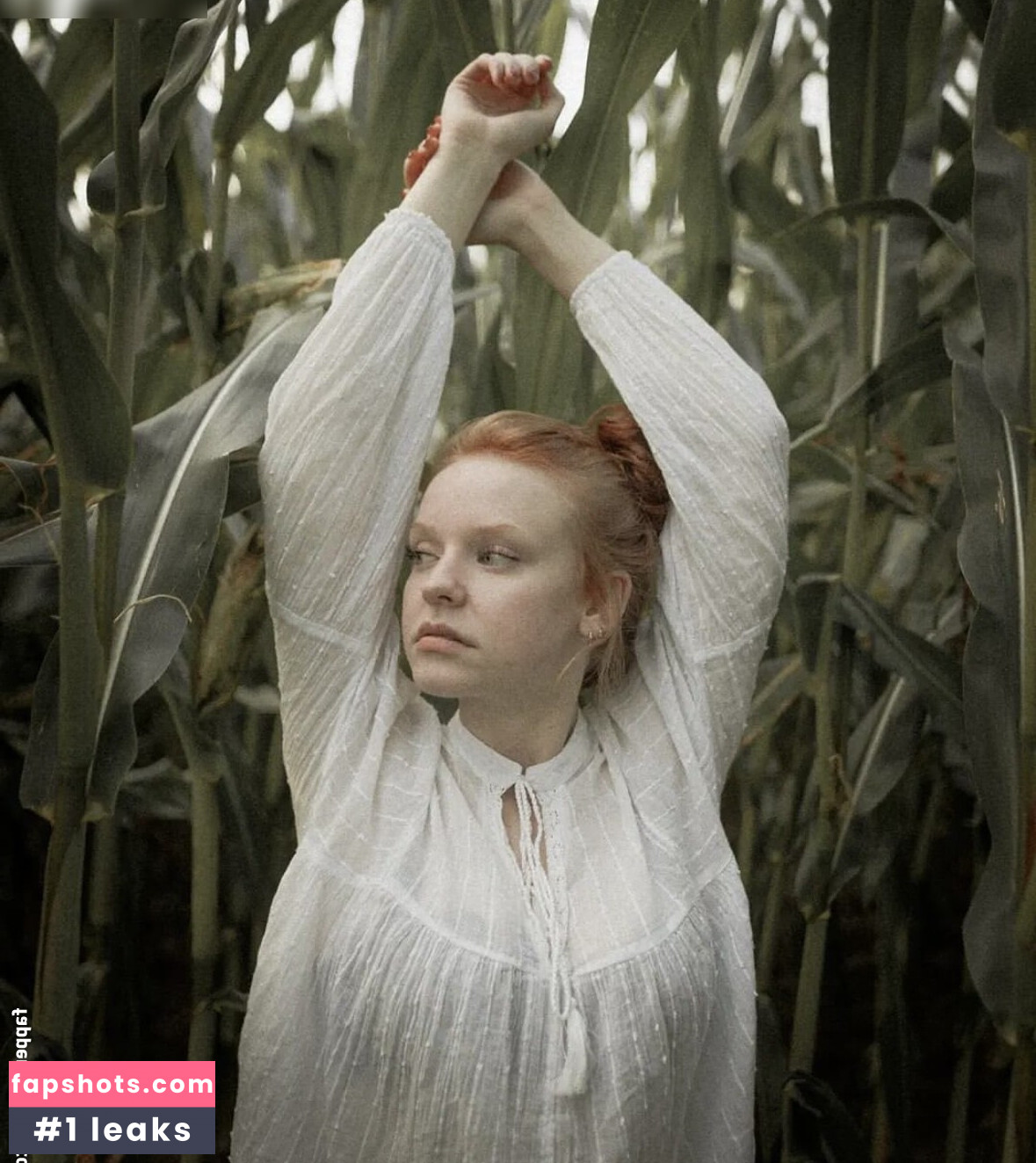 Larakrgr_ gallery photo #7