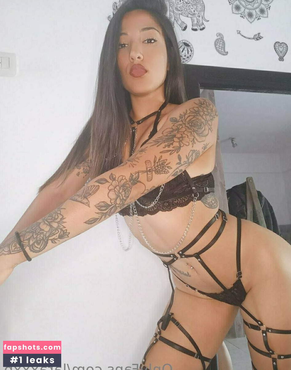 laraxxxb gallery photo #3