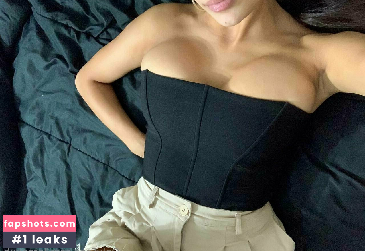 laraxxxb gallery photo #8