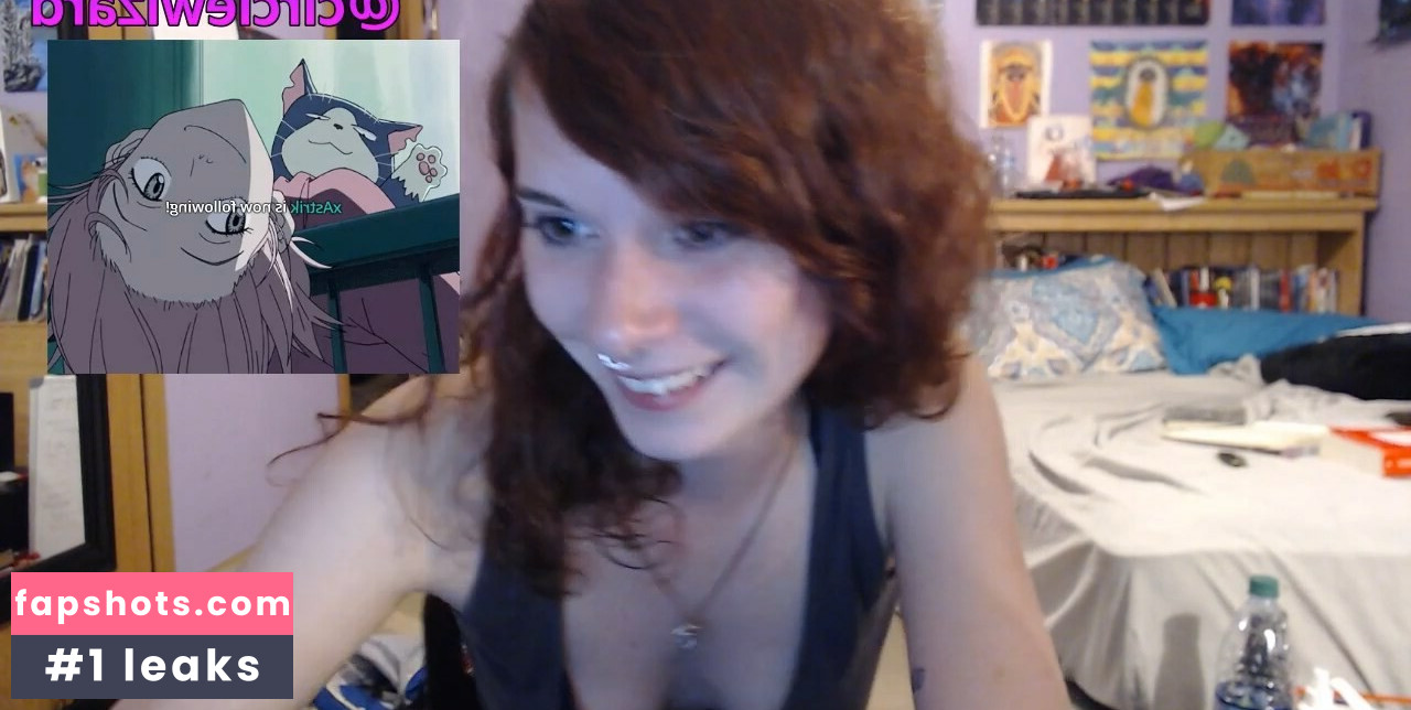 Laribug Nahé úniky fotek pouze od fanoušků #11 - Fapshots