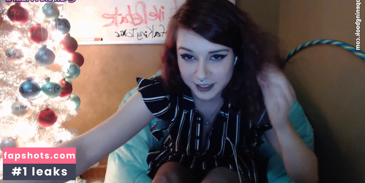 Laribug Nahé úniky fotek pouze od fanoušků #13 - Fapshots