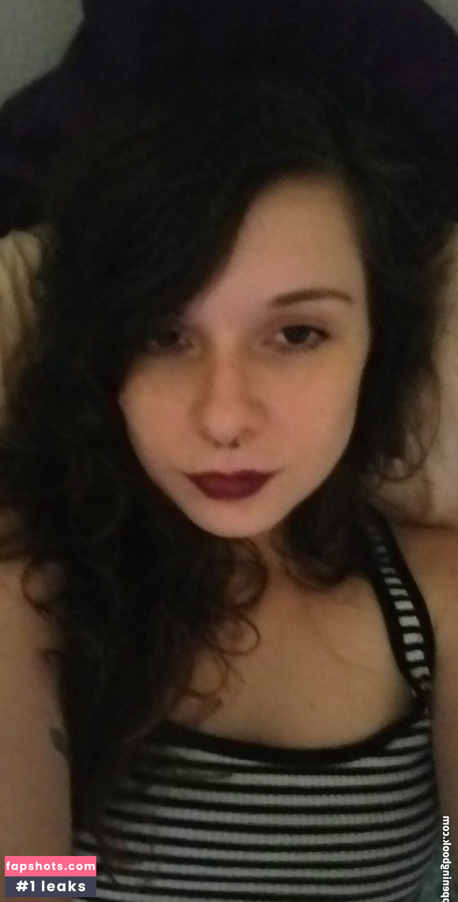 Laribug Nahé úniky fotek pouze od fanoušků #35 - Fapshots