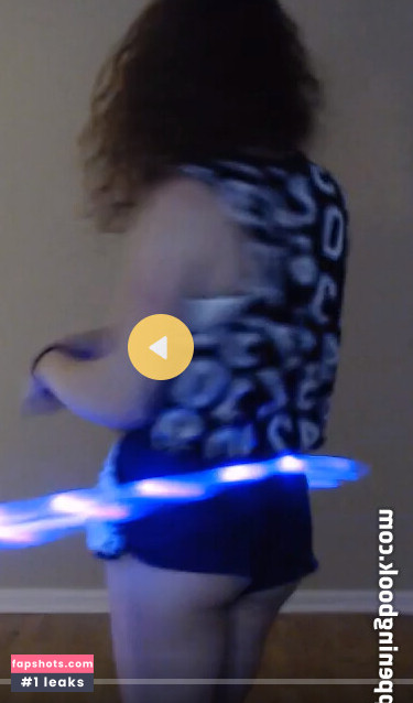 Laribug Nahé úniky fotek pouze od fanoušků #5 - Fapshots