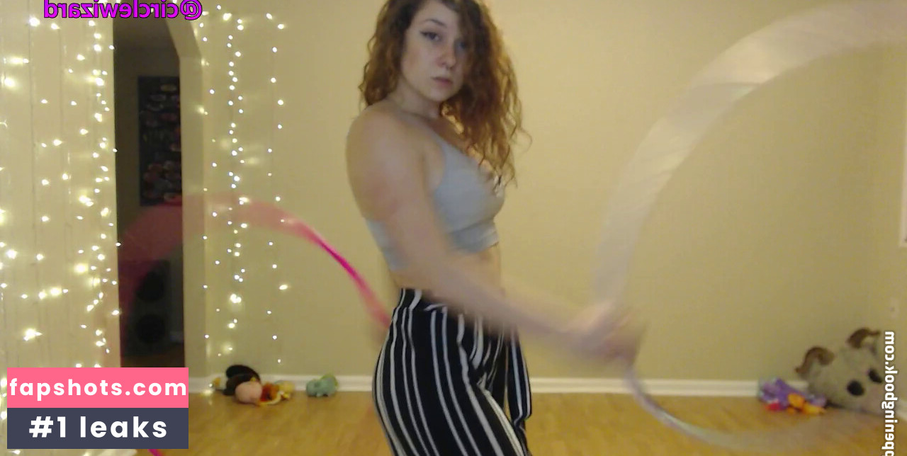 Laribug Nahé úniky fotek pouze od fanoušků #9 - Fapshots