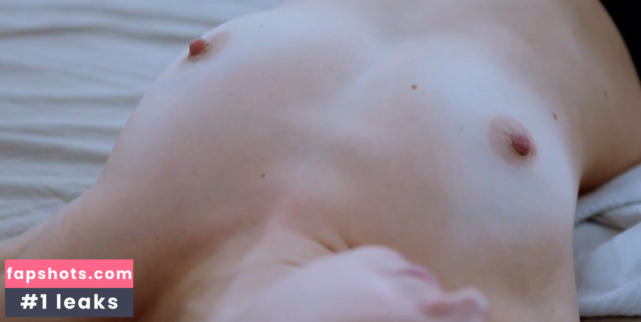 Larisa Baranova nude babe gallery