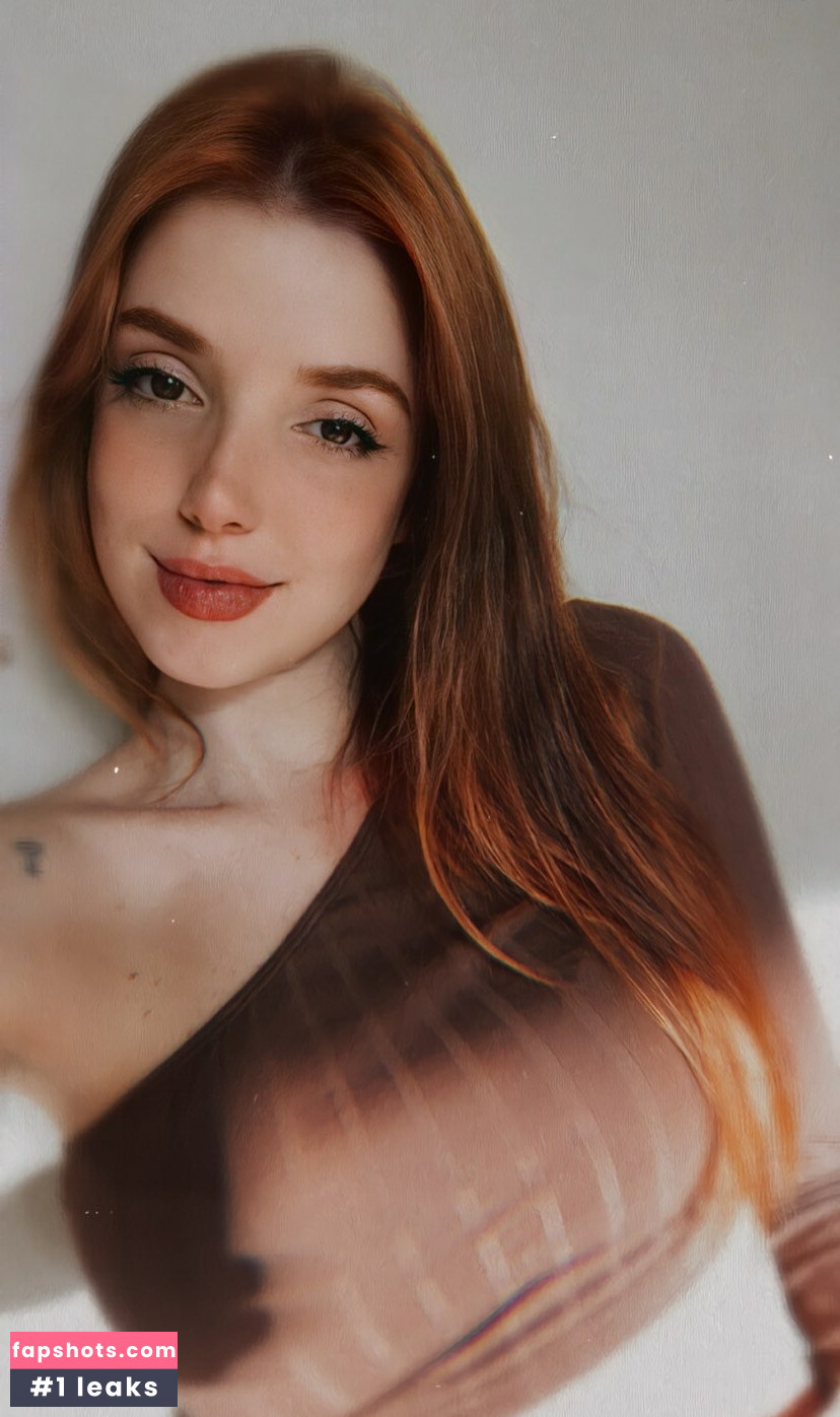 Larissa Basgal gallery photo #8