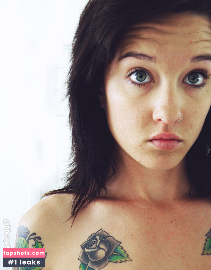 Larissa Colleen Nude Leaks OnlyFans Photos #12 - LeakJerk