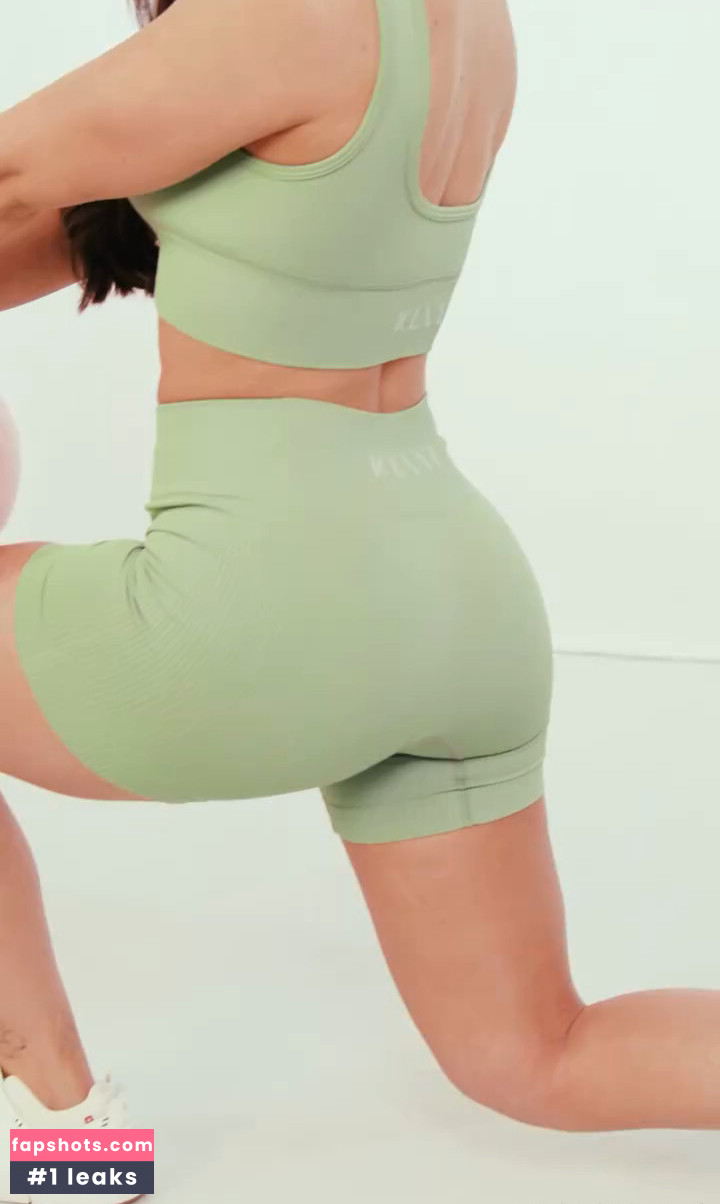 Larissa Manoela gallery photo #5