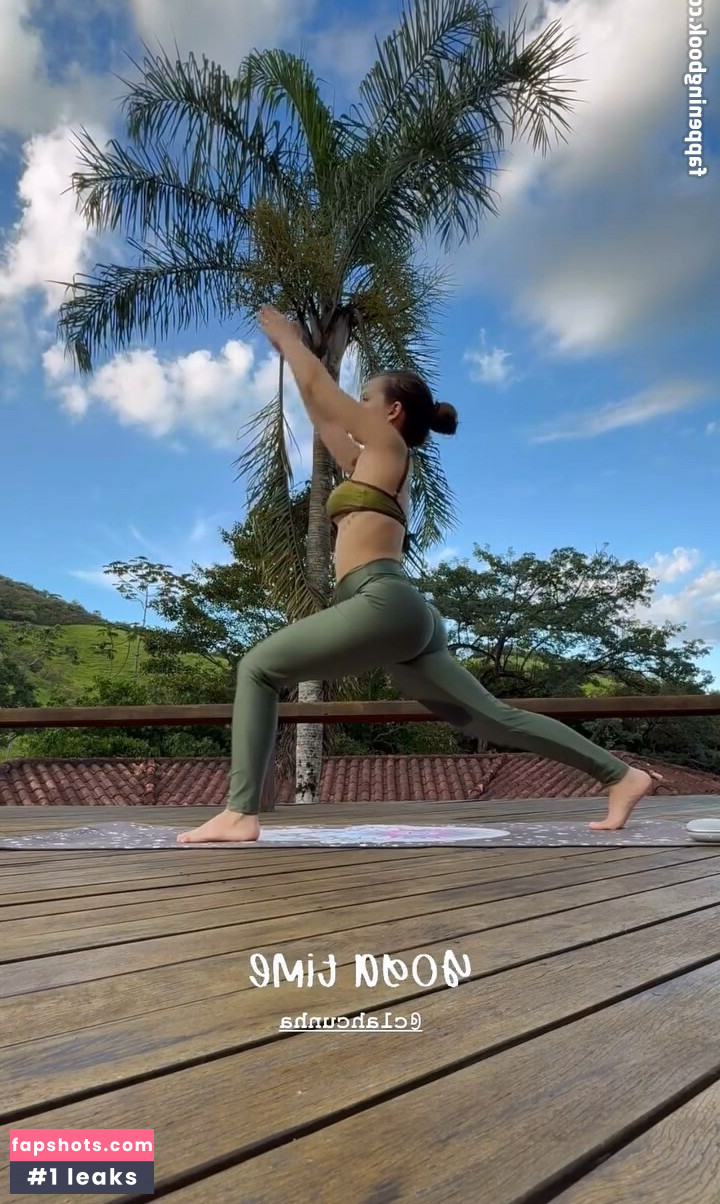 Larissa Manoela gallery photo #88