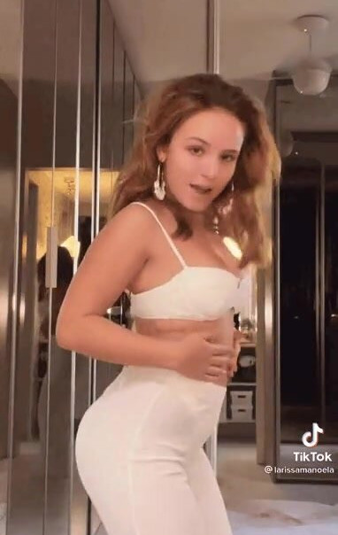 larissa-manoela Nahé úniky fotek pouze od fanoušků #274 - Fapshots