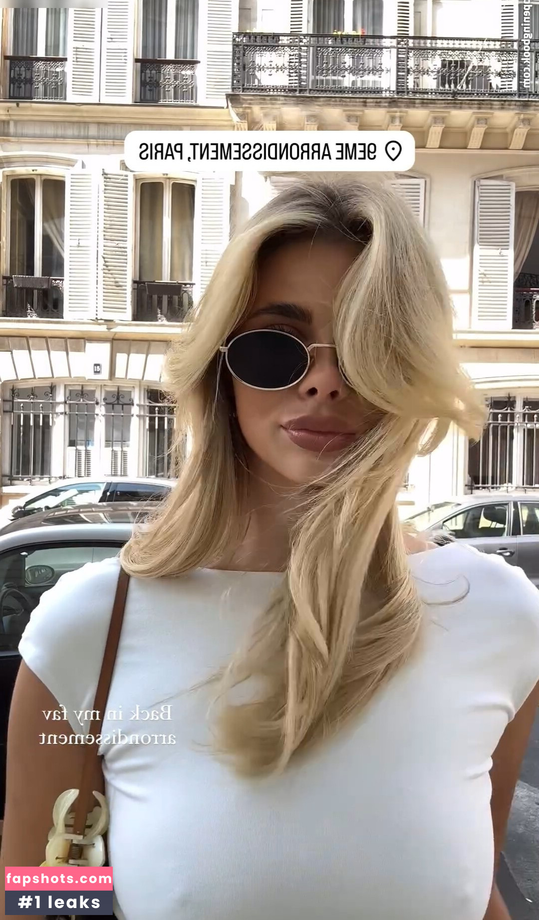 Larissa Neumann gallery photo #82