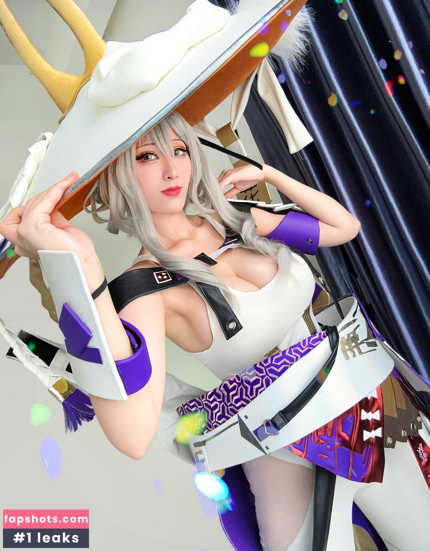 Larissa Rochefort gallery photo #57