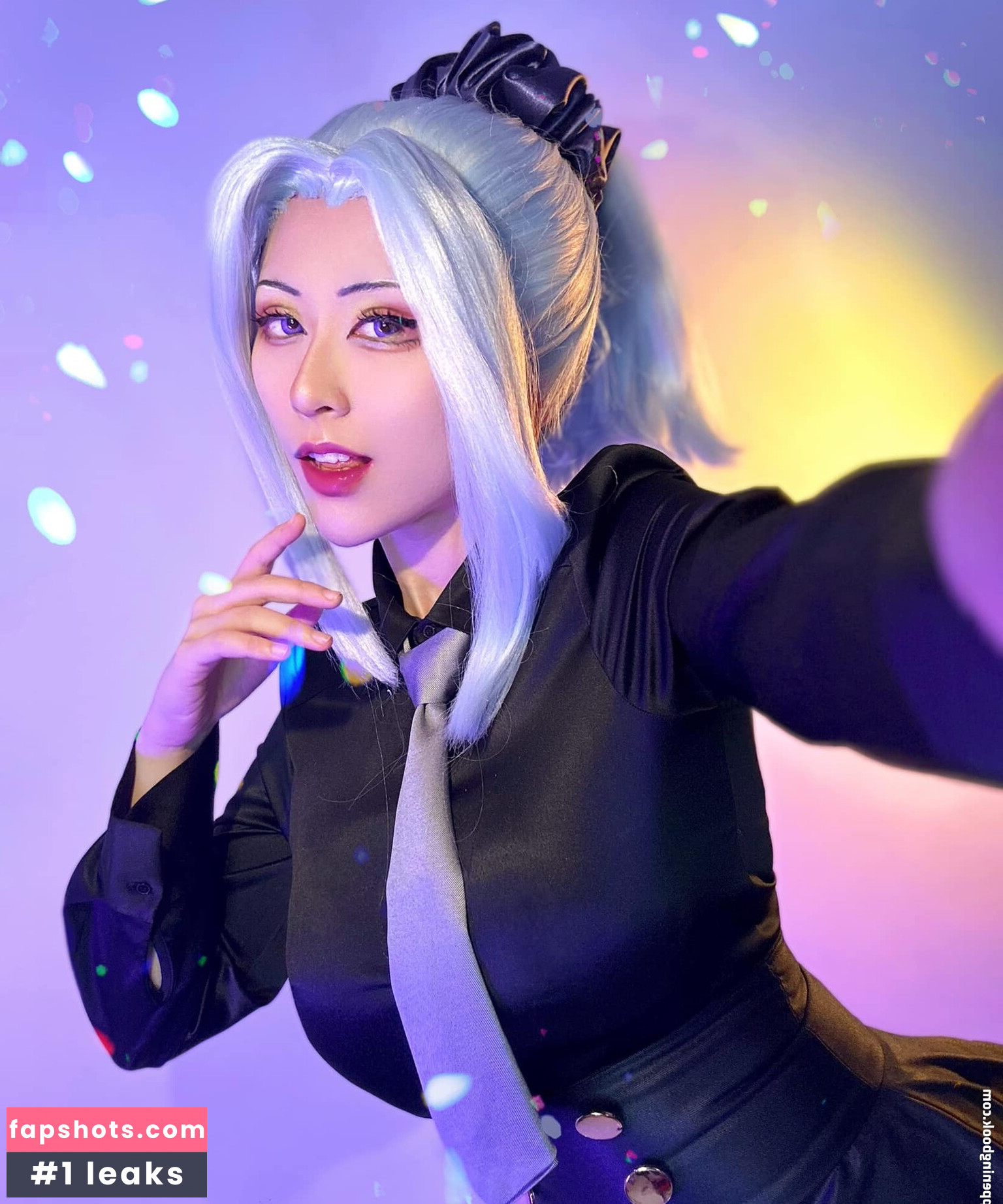 Larissa Rochefort gallery photo #59